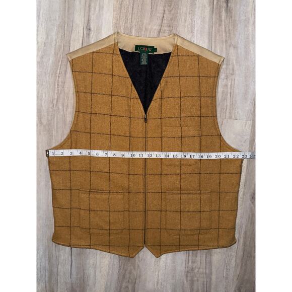 J.Crew men's plaid tweed vest in a tan/brown with black grid lines - size Large - Picture 6 of 8